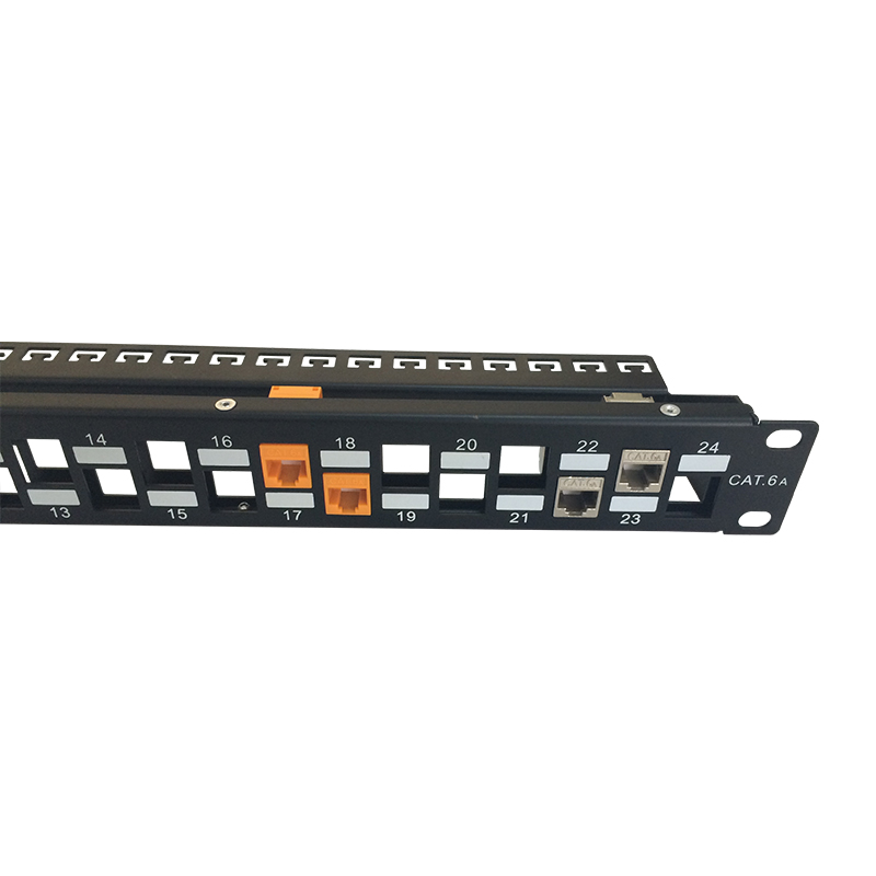 Patch Panel CL-U24P-BP07